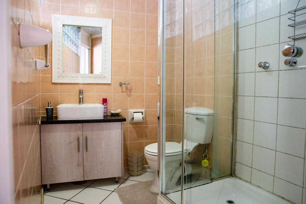 Woodpecker Guesthouse Ficksburg Εξωτερικό φωτογραφία