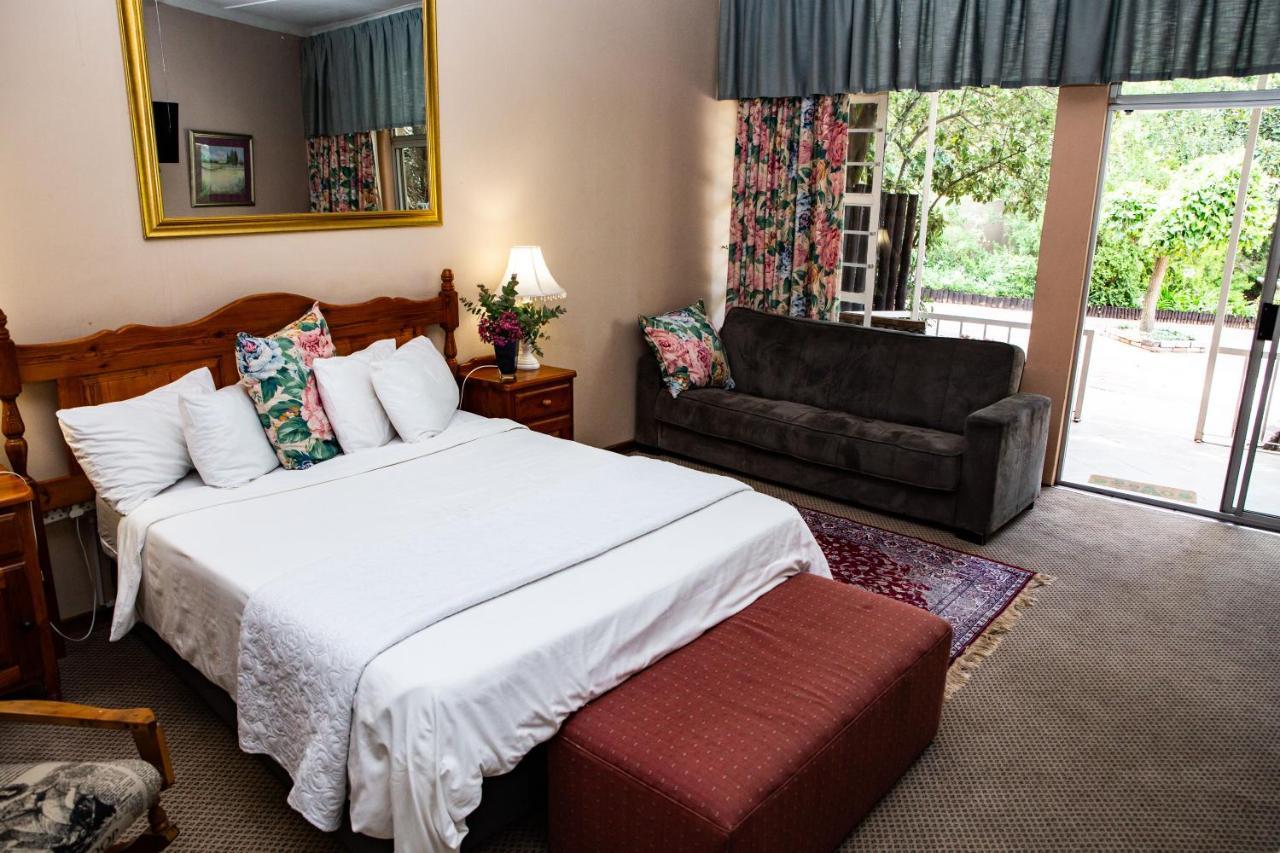 Woodpecker Guesthouse Ficksburg Εξωτερικό φωτογραφία