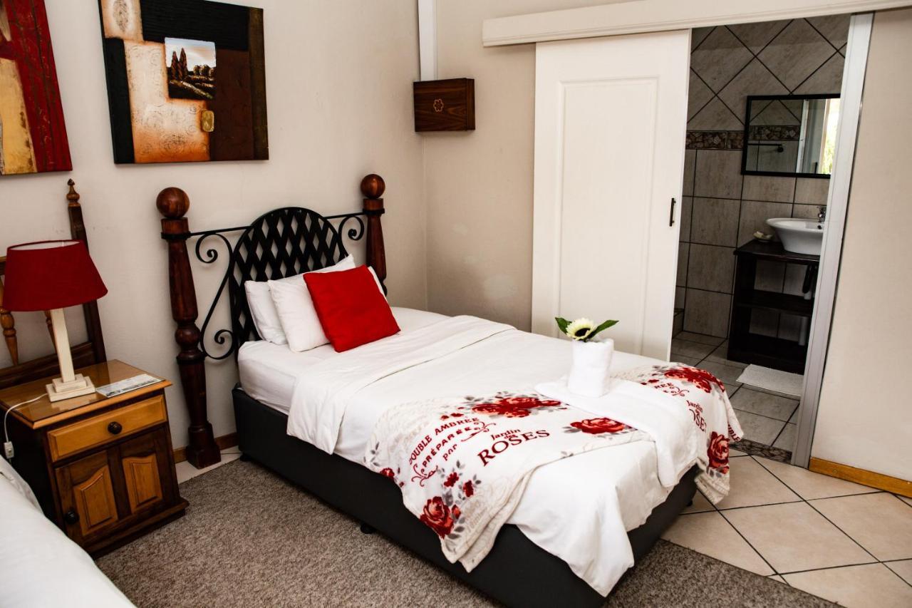 Woodpecker Guesthouse Ficksburg Εξωτερικό φωτογραφία