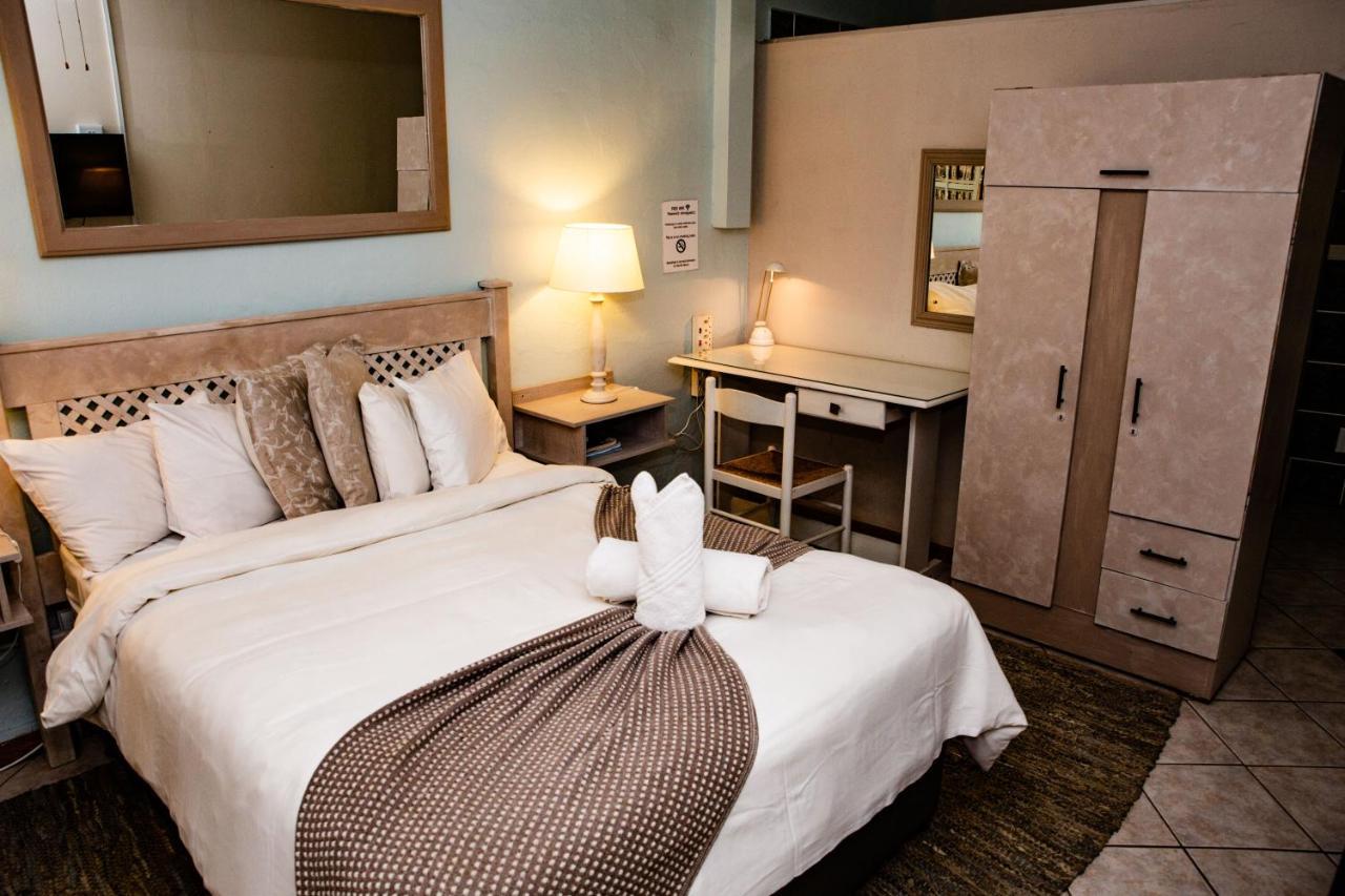 Woodpecker Guesthouse Ficksburg Εξωτερικό φωτογραφία